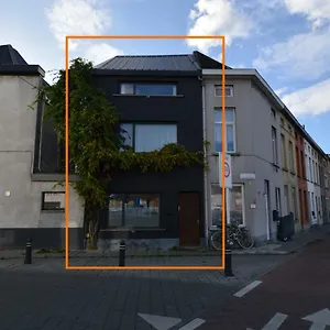 Nest ** Ghent
